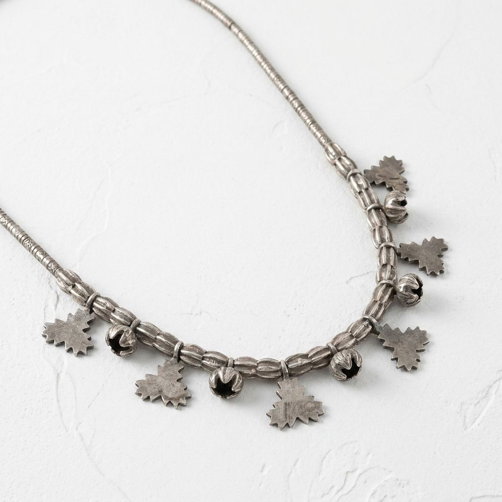 Vintage Tribal Antique Silver Chinar Leaf & Bud Statement Necklace